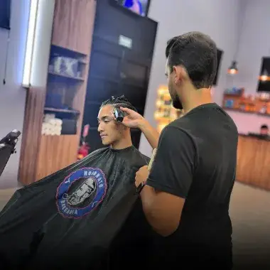 Corte de cabelo na Honorato Barbearia